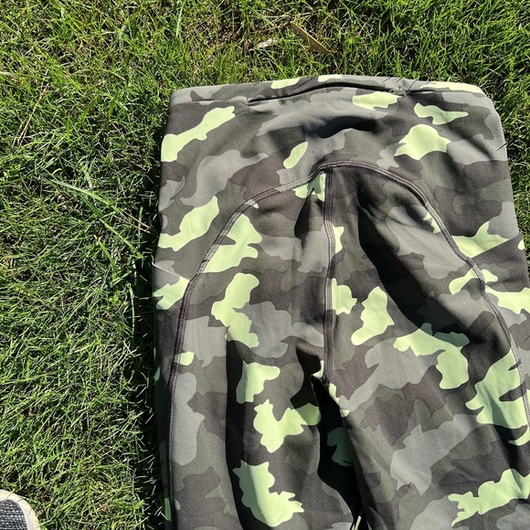 Lululemon Swift Speed High-Rise Tight 28" - Picture 7 of 11